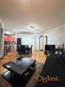 Prodaje se-Bulevar Evrope-trosoban stan-76 m2-kod Šeratona.Uknjižen